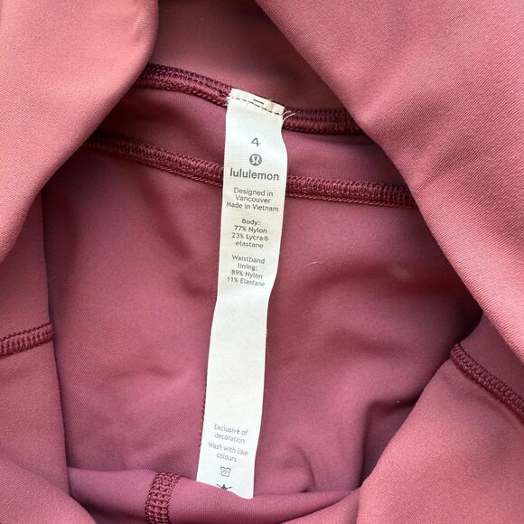 Lululemon In Movement Crop *Everlux 19" in Misty Merlot Size 4 - Picture 6 of 6